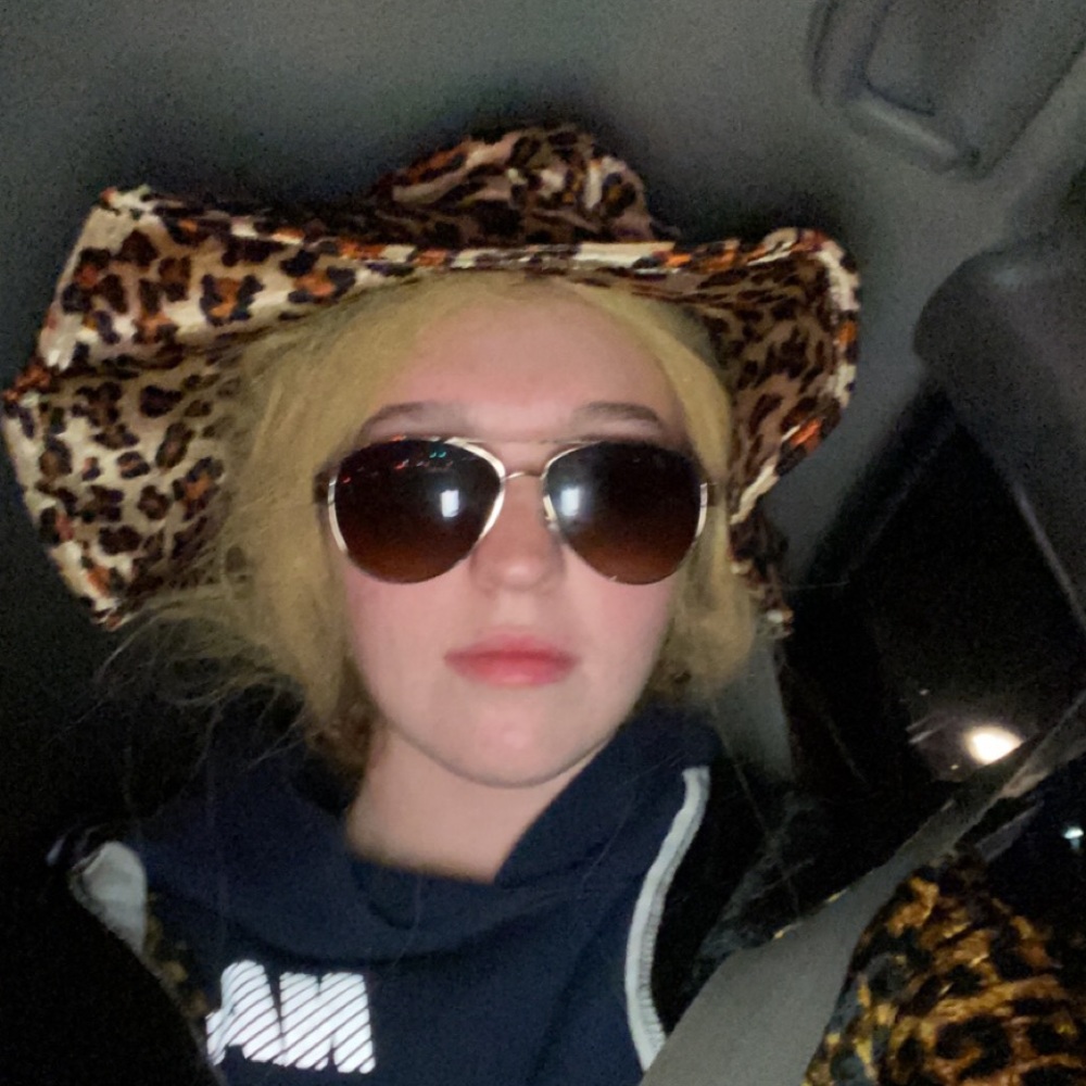 Meet your Posher, Meghan